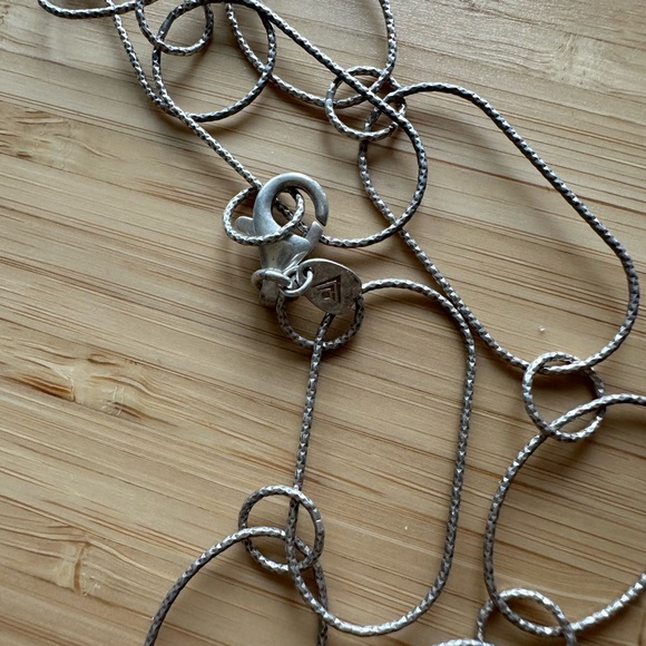 Silpada Sterling Silver Textured Link Lasting Impressions Necklace - Picture 2 of 2